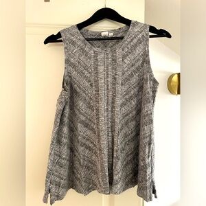 Gap grey knit swing tank.